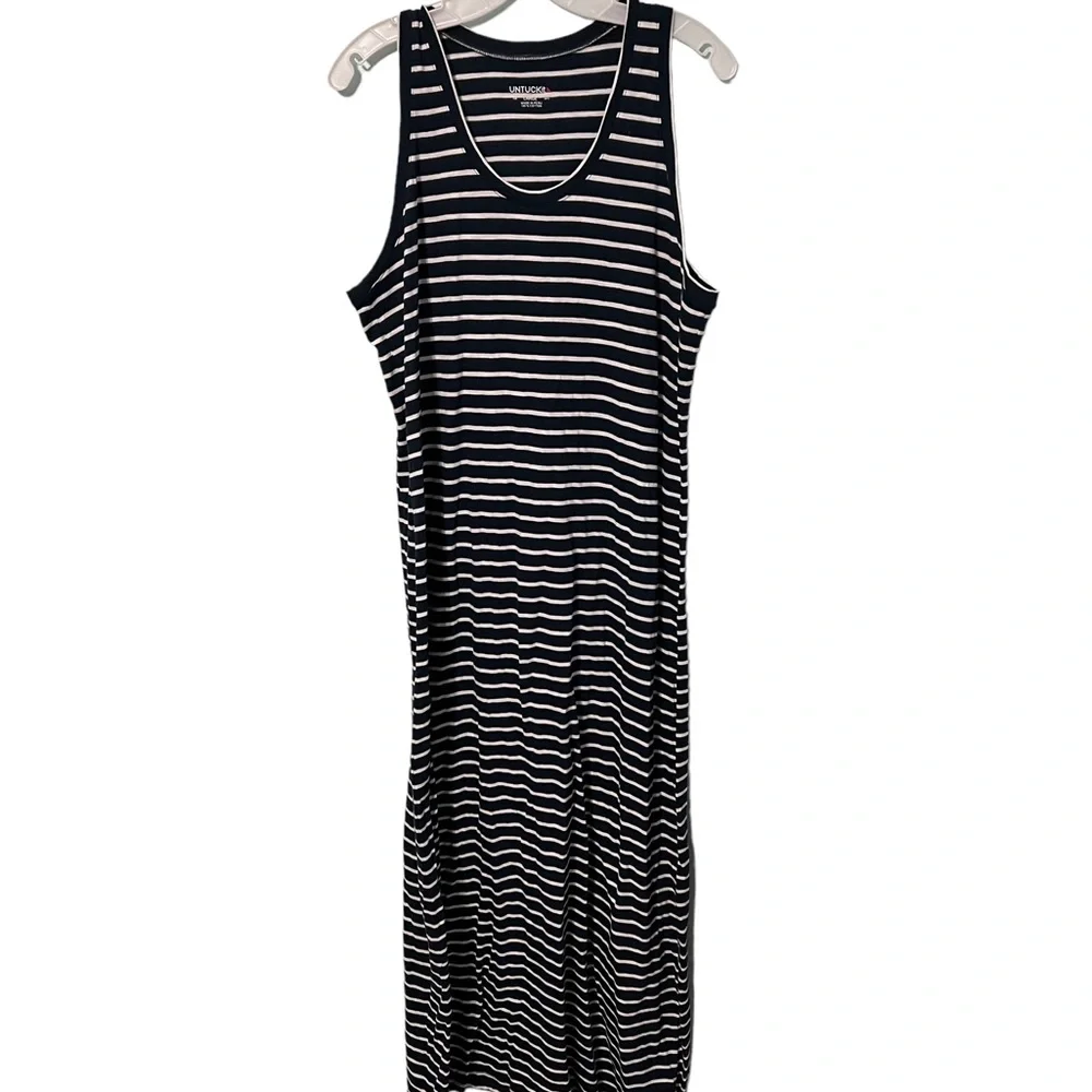Untuckit Navy Blue And White Striped Maxi Sleeveless Dress Size Large - Picture 1 of 4